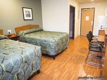 Woodspring North I-270 Hotel 2*